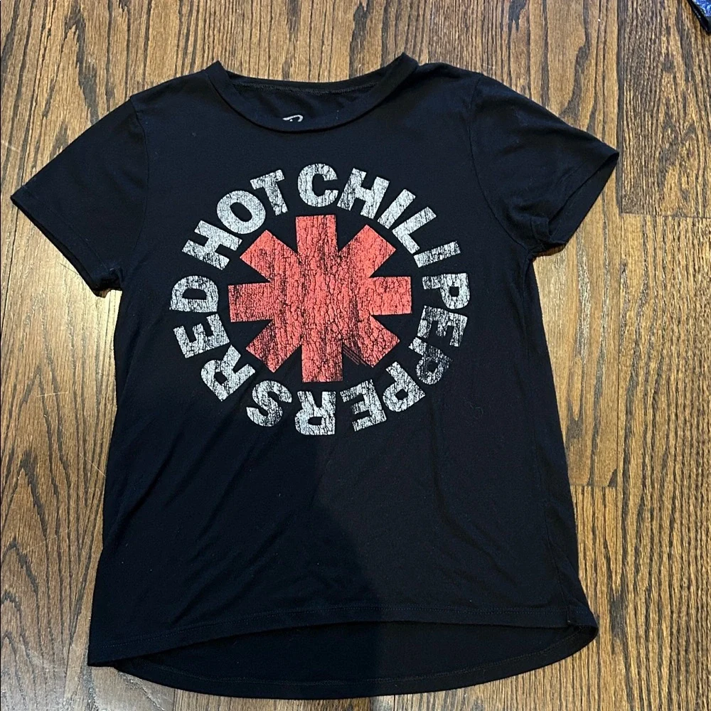Red Hot Chili Peppers Black Tee with Red Starburst Logo - Picture 1 of 3